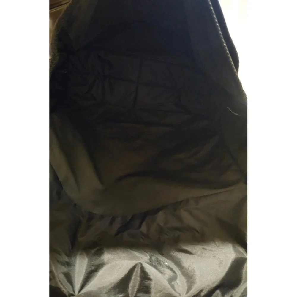 EastSport Black Nylon Messenger Bag Crossbody Laptop Travel School Reflective